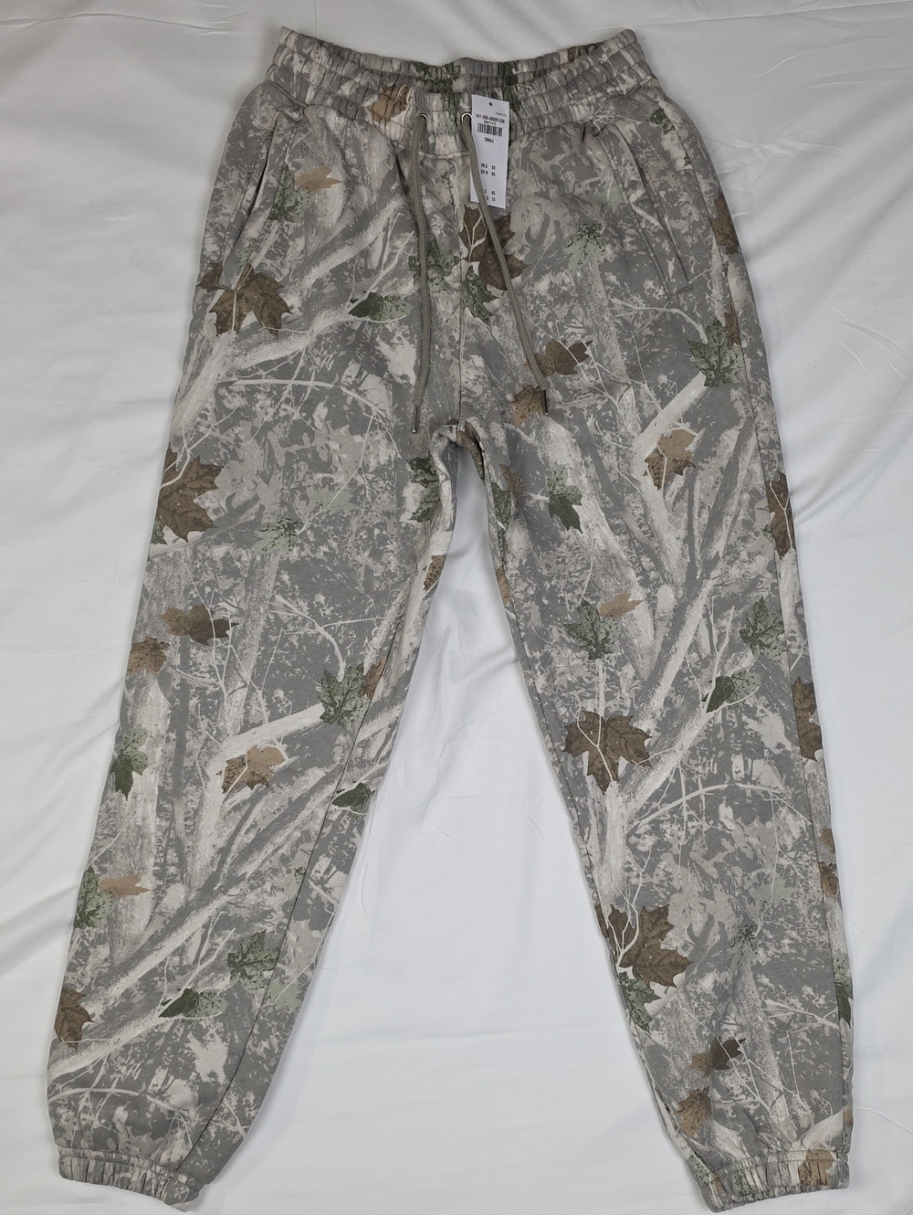 Abercrombie & Fitch Gray Camo Leaf Print Joggers Small